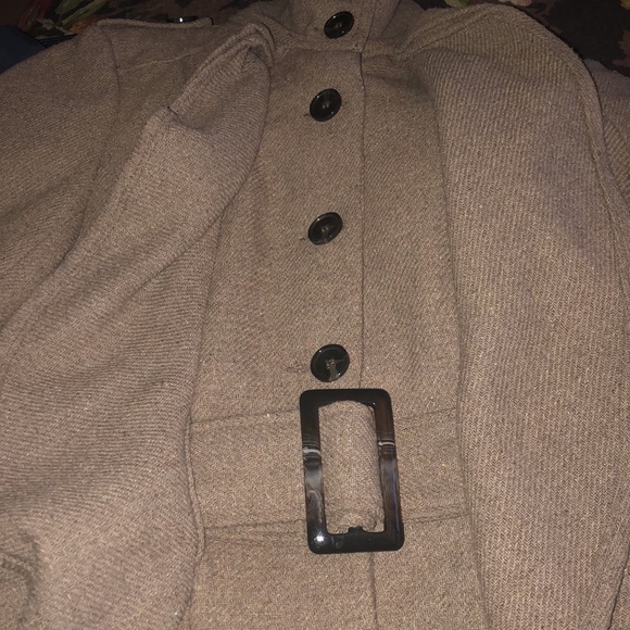 Fabulous taupe colored jacket - Picture 8 of 10